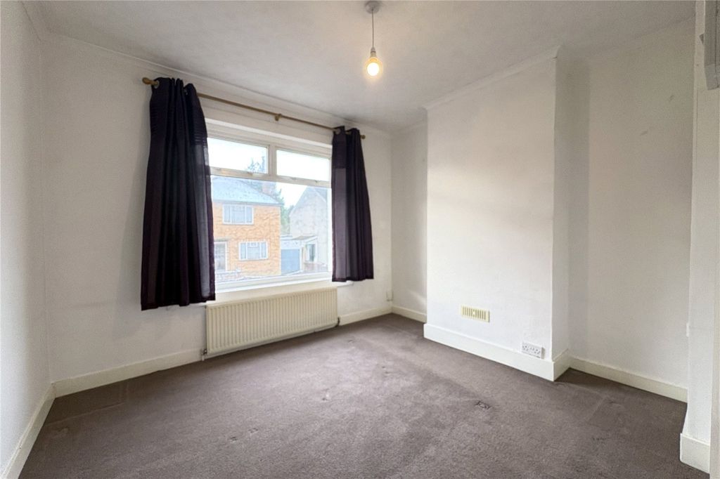 Property photo 2 of 11 Picture No. 08