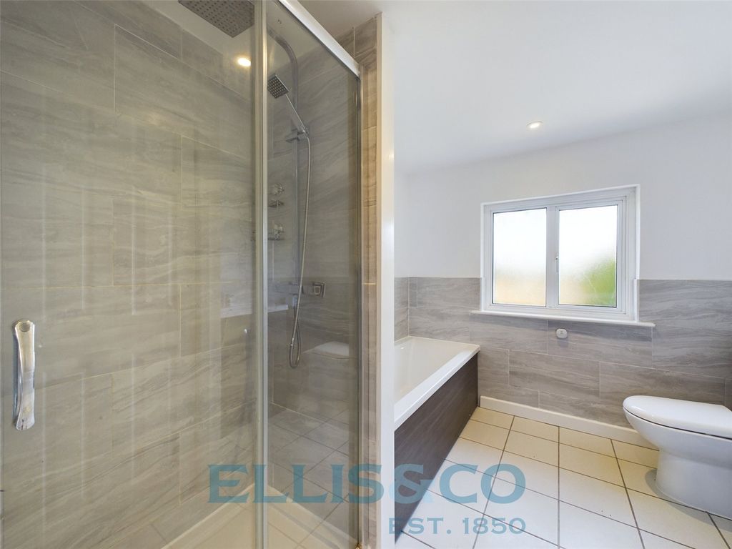 Property photo 3 of 15 Picture No. 10