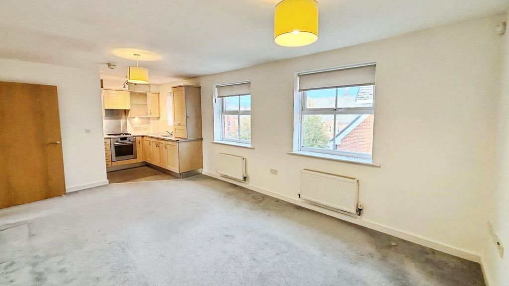 Property photo 3 of 19 Picture No. 12