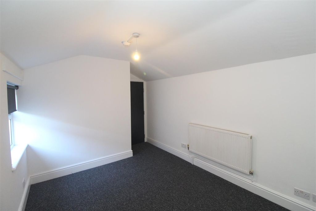 Property photo 2 of 9 Img_0563.Jpg