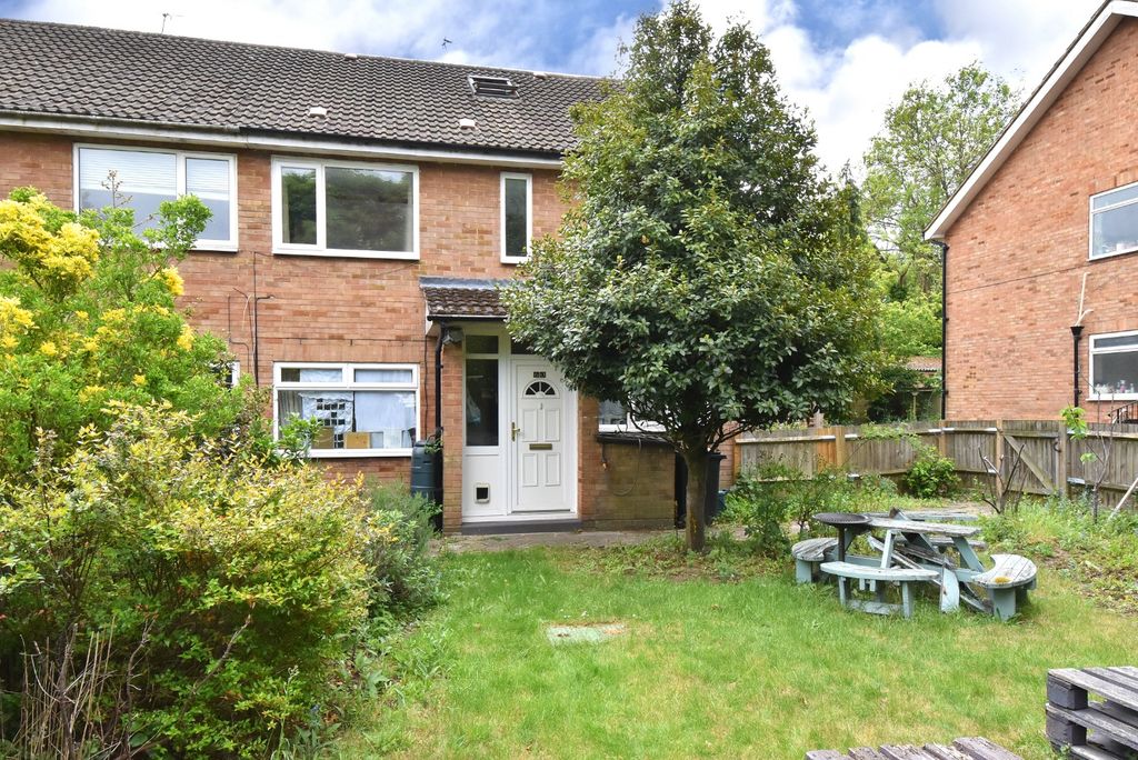 Property photo 1 of 9 5161101