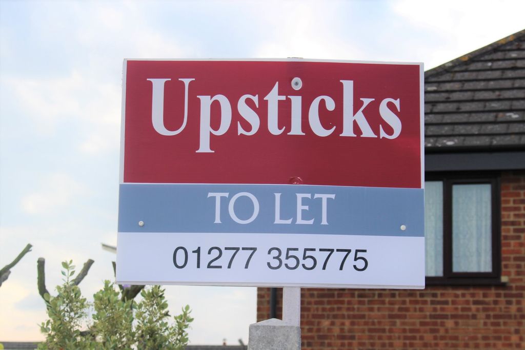 Property photo 2 of 3