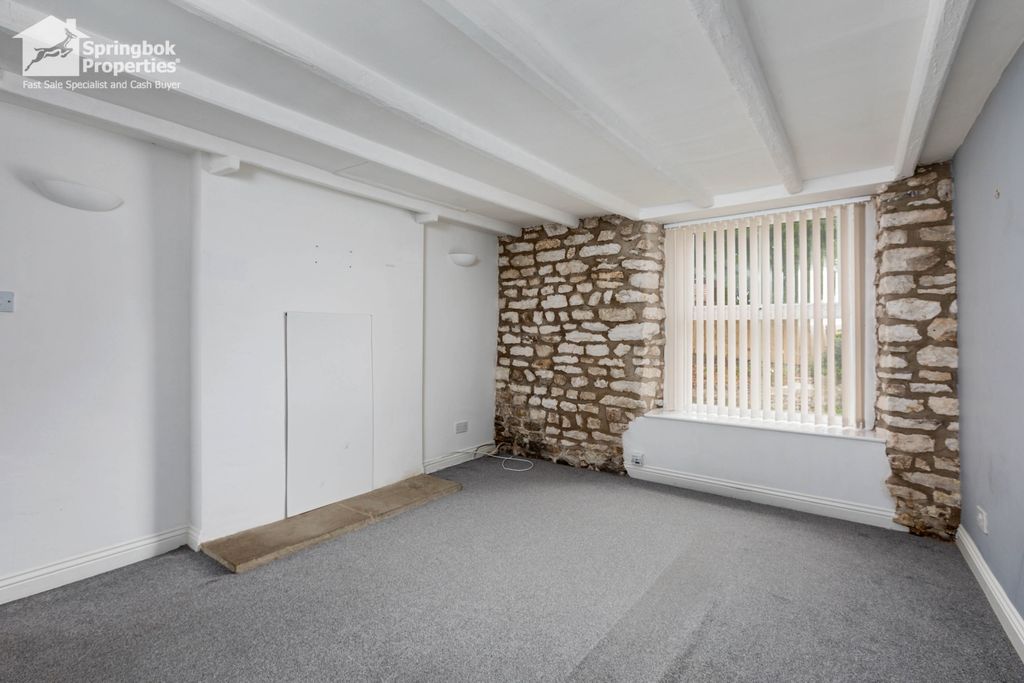 Property photo 3 of 16 Image 2