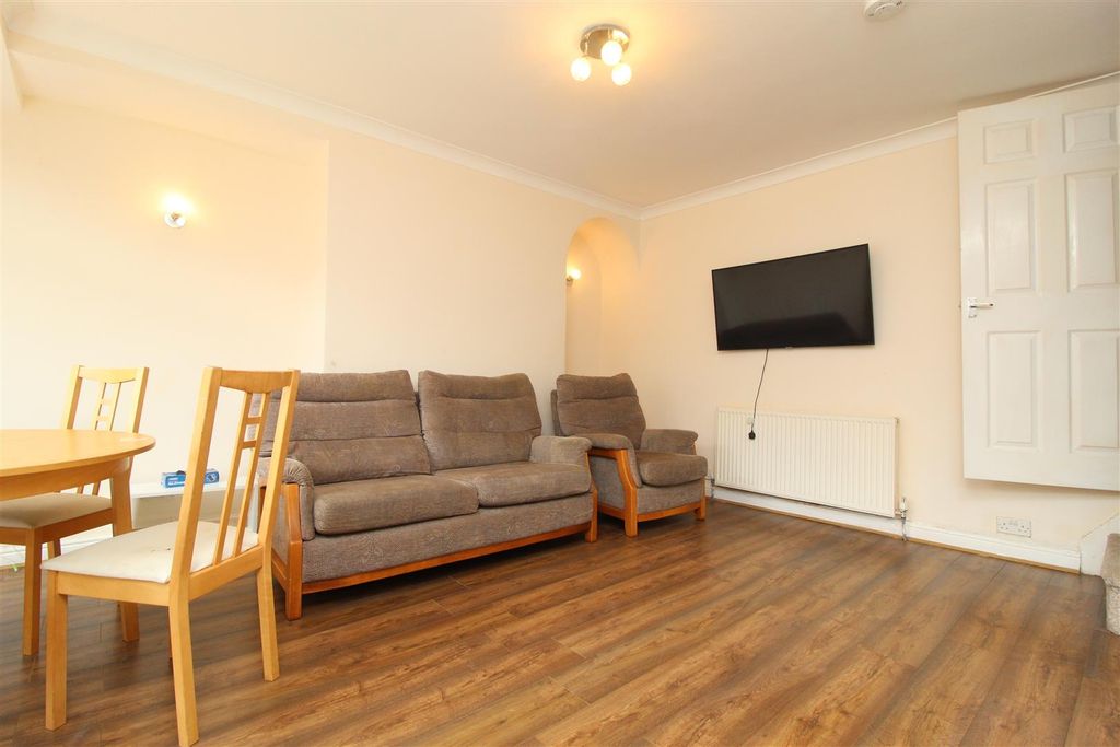 Property photo 2 of 10 E88Dee65-9983-4094-8541-2F748Aa02E8B.Jpeg