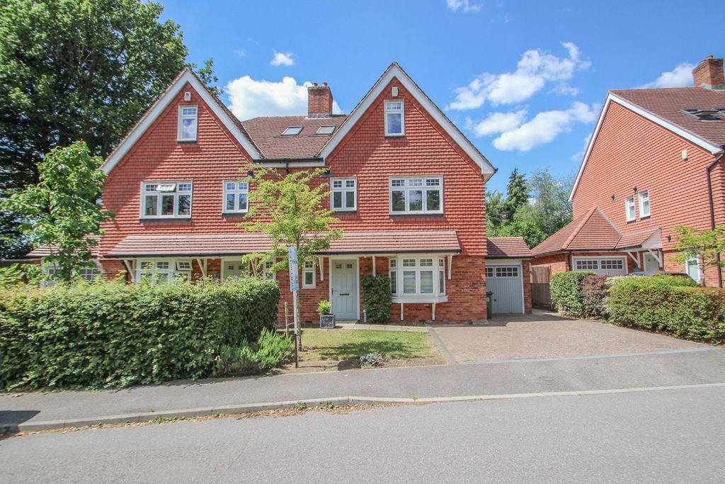 Property photo 1 of 20