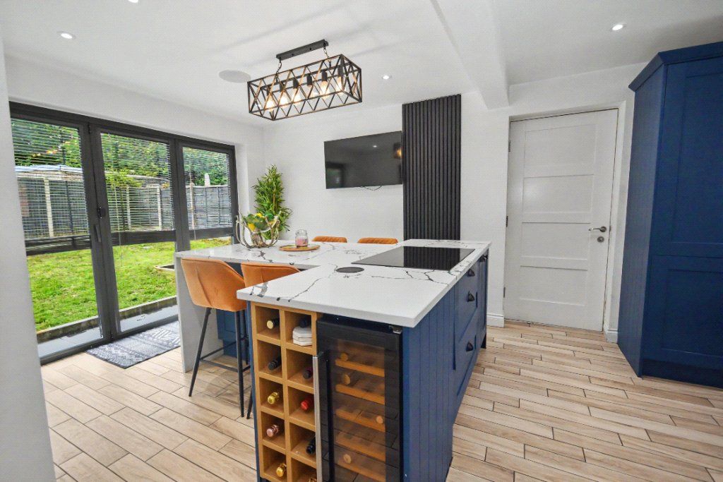 Property photo 2 of 18 Picture No. 04