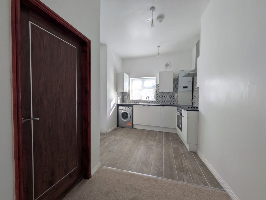 Property photo 3 of 7 6F838Ef2-Aa41-470B-9576-d7Eeb39Afaeb