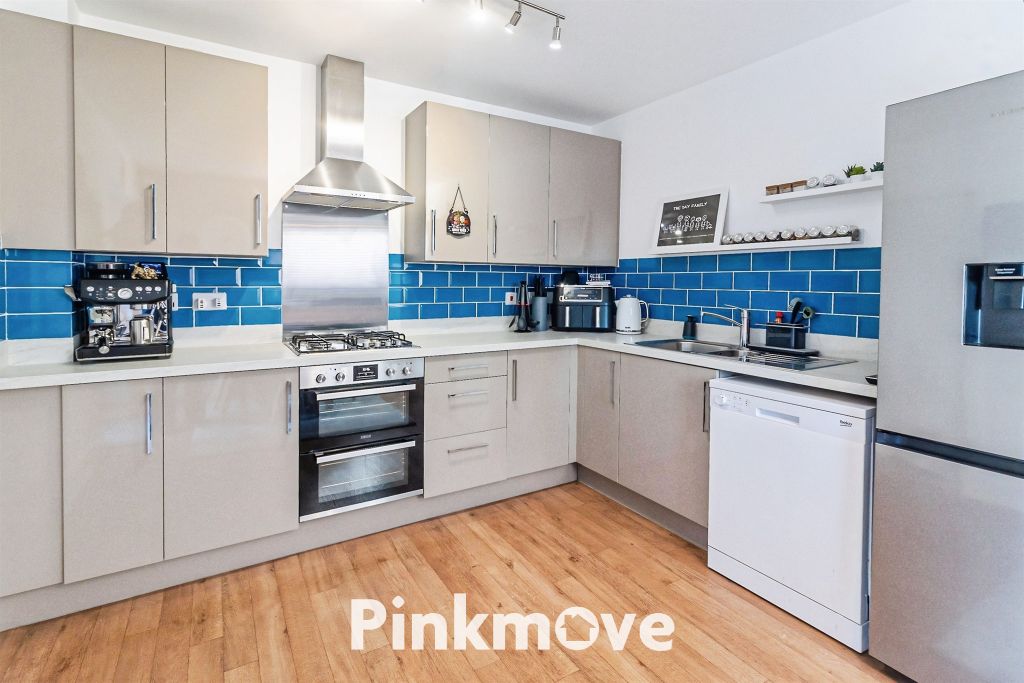 Property photo 3 of 26