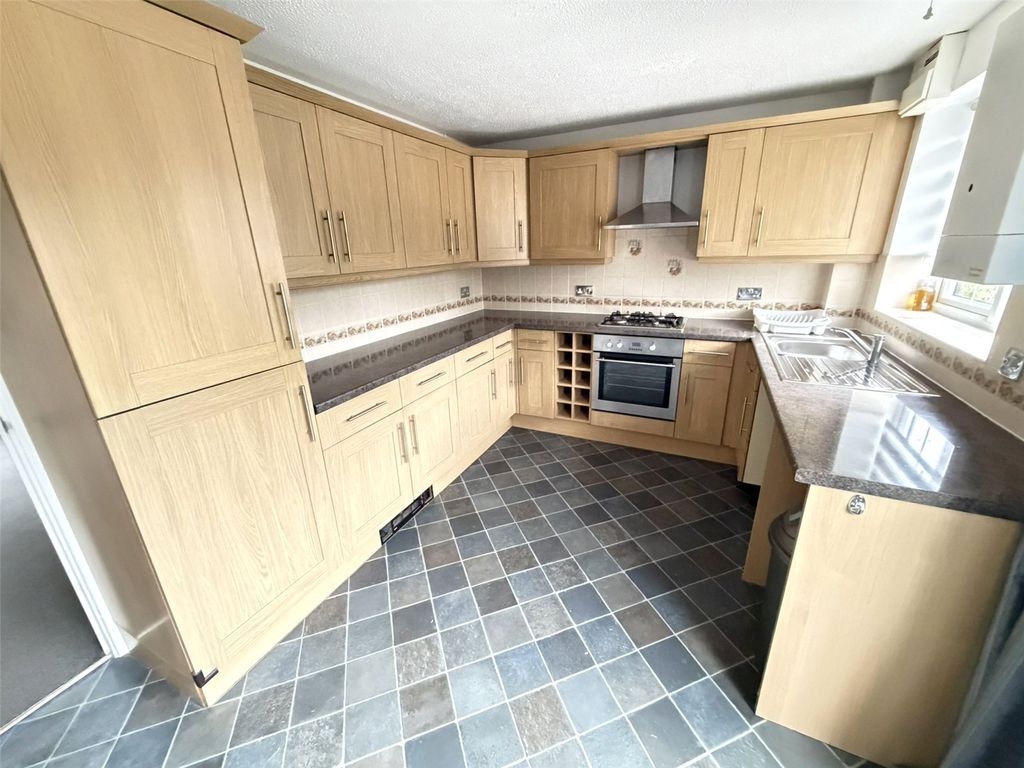Property photo 2 of 13 Picture No. 05