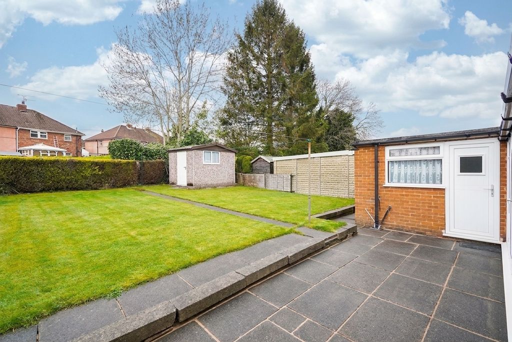 Property photo 2 of 16