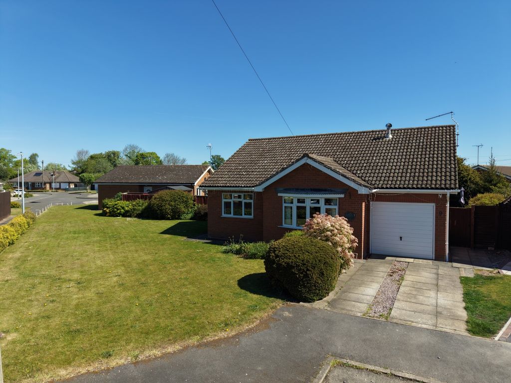 Property photo 1 of 20 Ewemove -  Splading - Farmers Gate - Front Of Hous