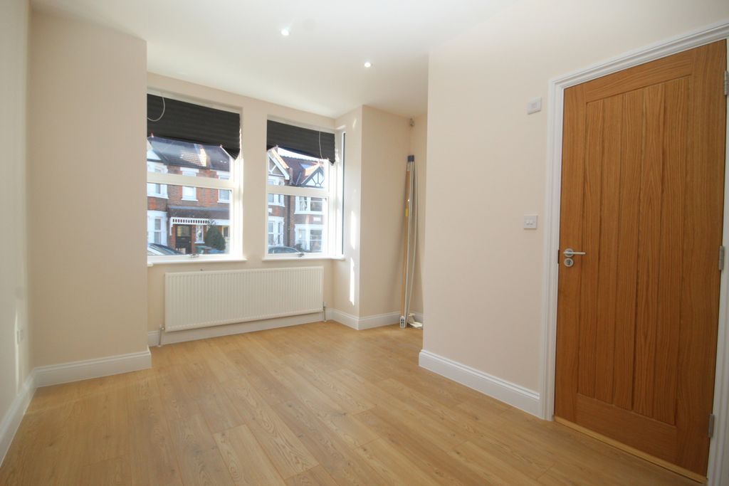 Property photo 3 of 12 Gallery