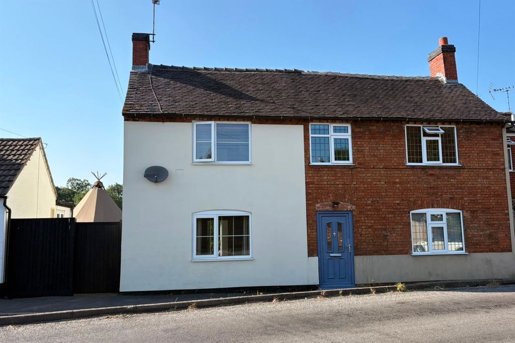 Property photo 1 of 2