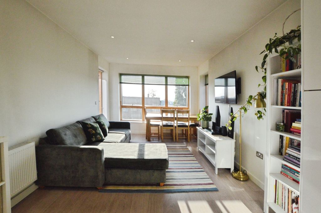 Property photo 3 of 19 Open Plan Living