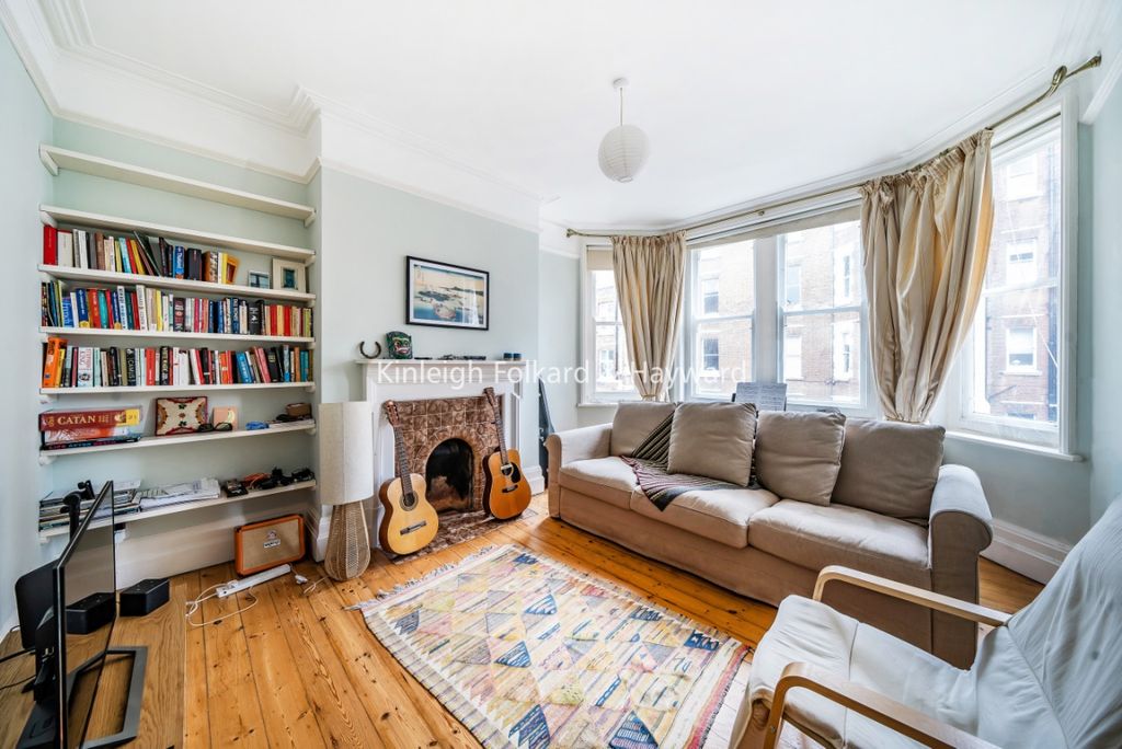 Property photo 3 of 9 016Bcb7A-2429-4c4F-A