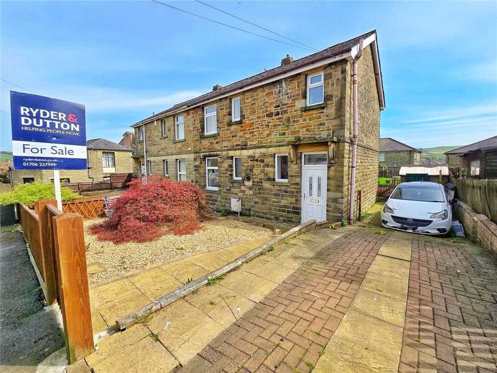Property photo 1 of 21 Period Stone Semi