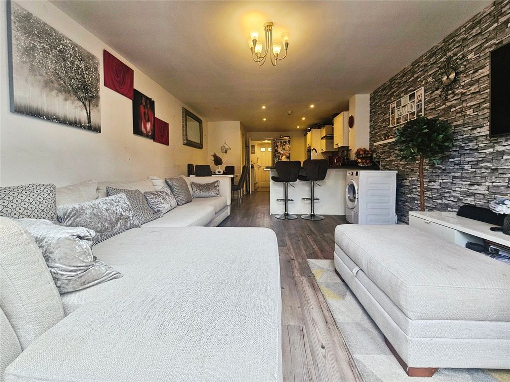 Property photo 1 of 13 Picture No. 02