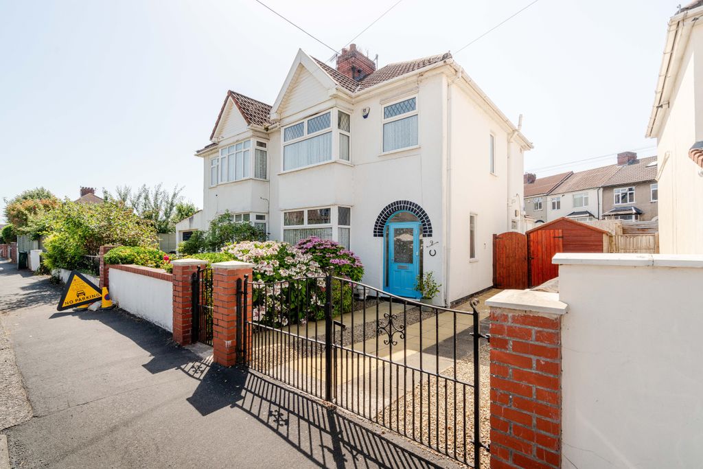 Property photo 1 of 23 22