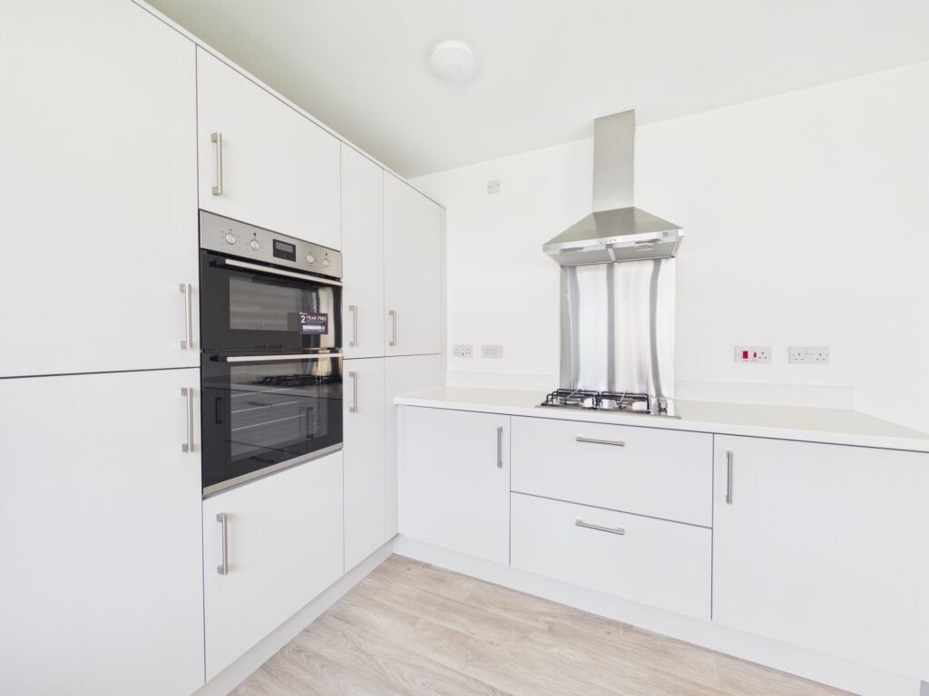 Property photo 3 of 26