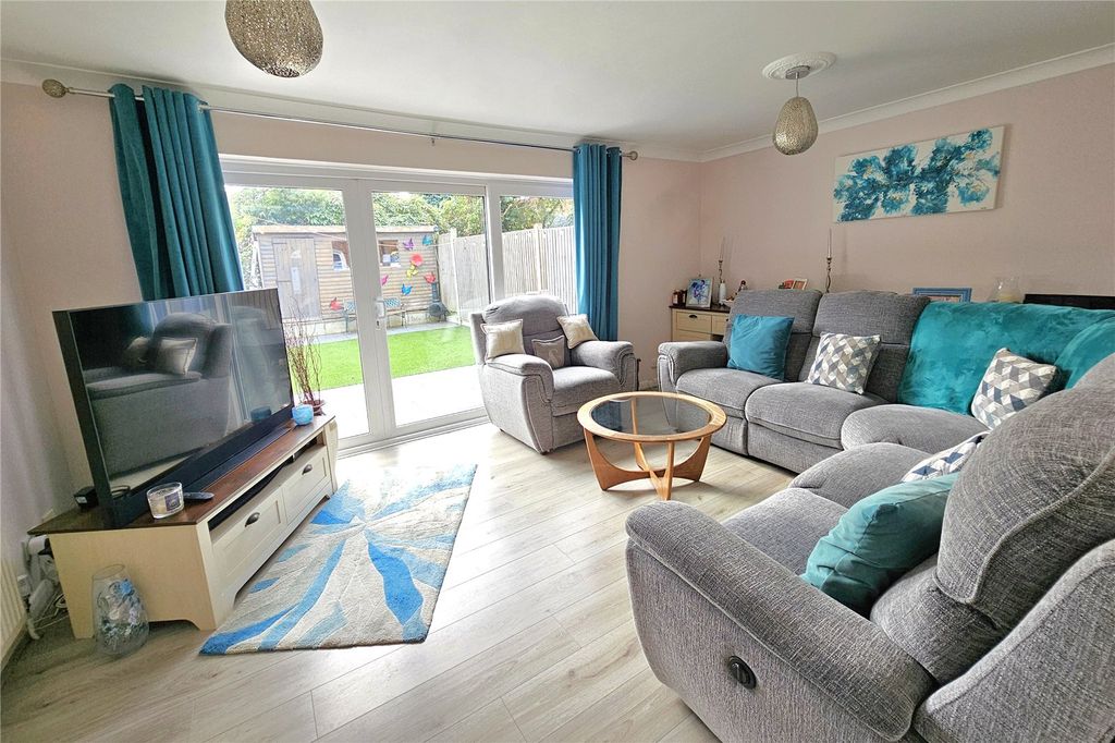 Property photo 2 of 13 Picture No. 06