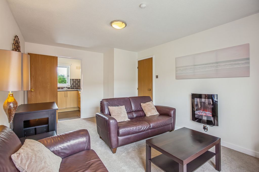 Property photo 3 of 15 5W2A1825