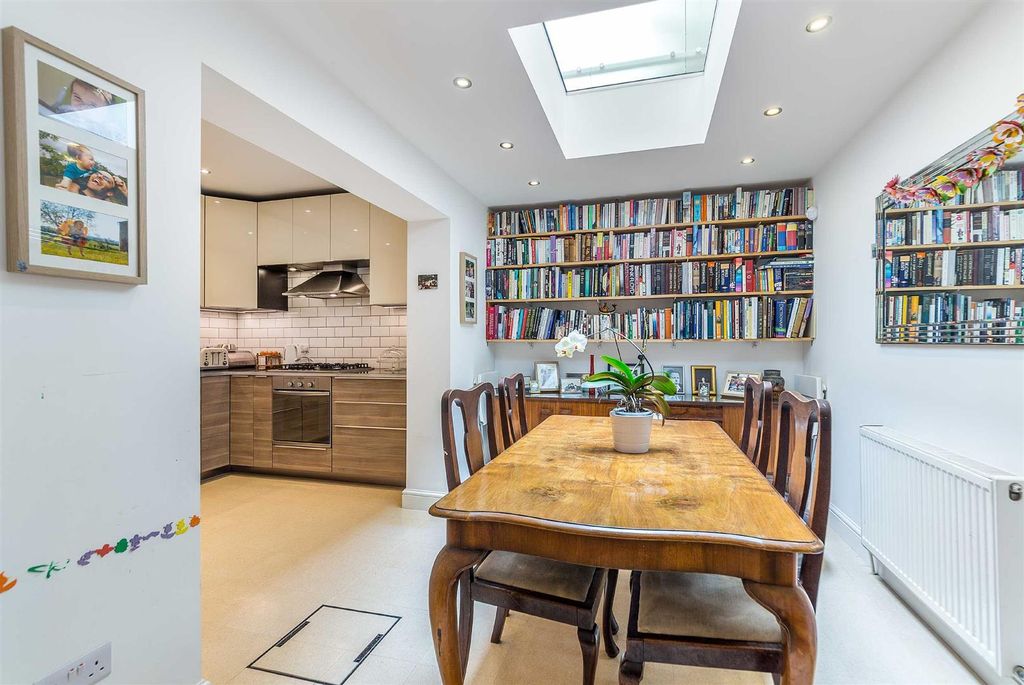 Property photo 3 of 13 Dining Room