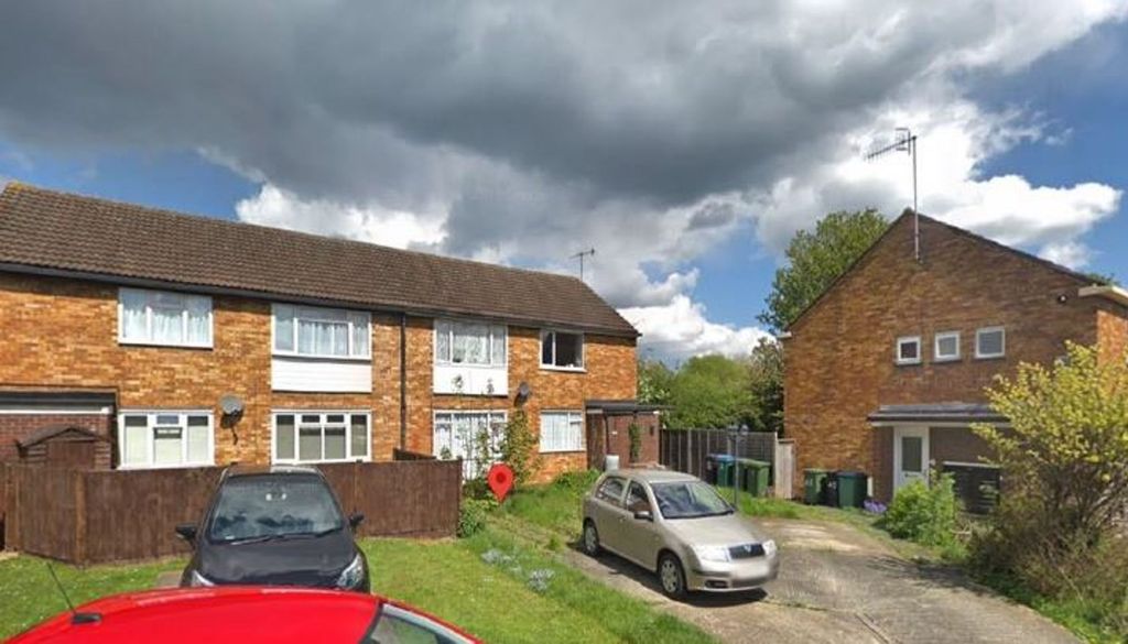 Property photo 1 of 12