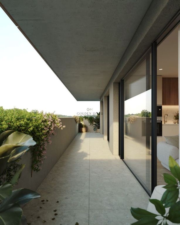 Property photo 1 of 23 Modern 1-Bedroom Apartment With Balcony In Mafamude, Gaia