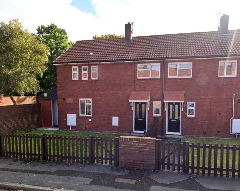 Property photo 1 of 8