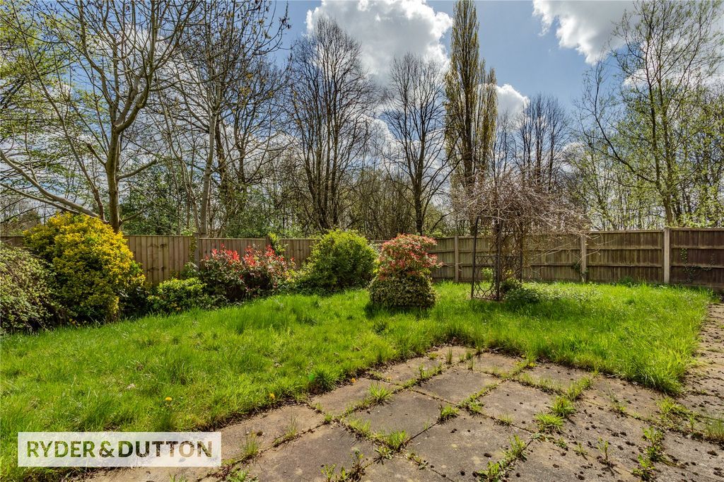 Property photo 3 of 32 Picture No. 24