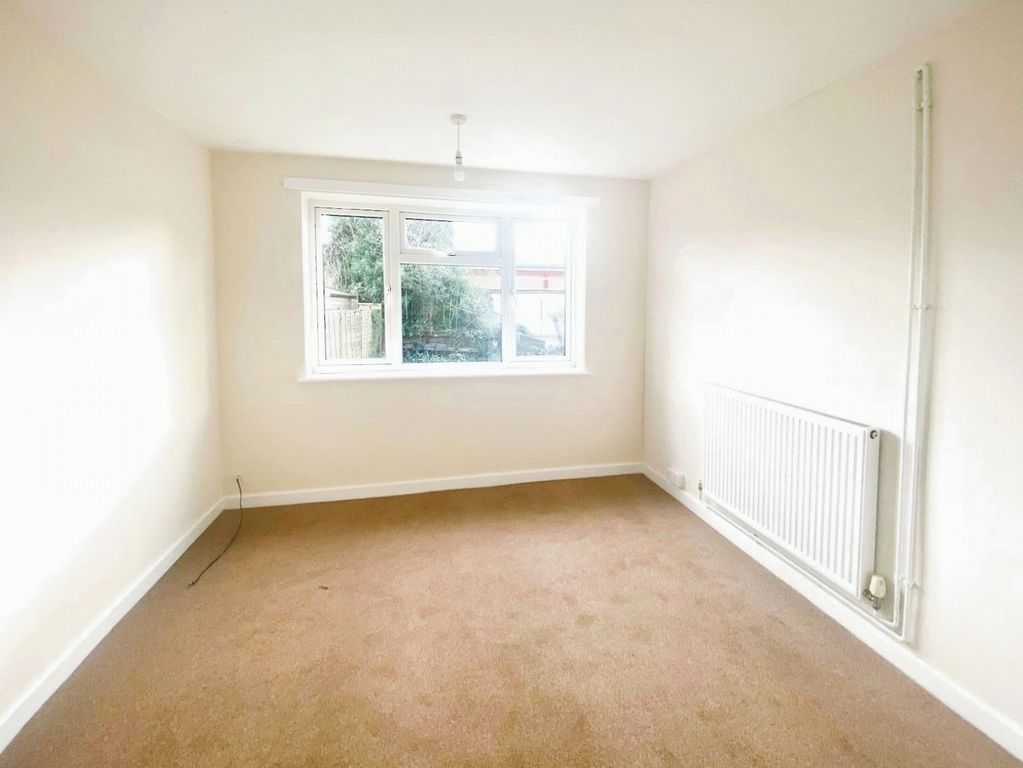 Property photo 3 of 8 Picture No. 21