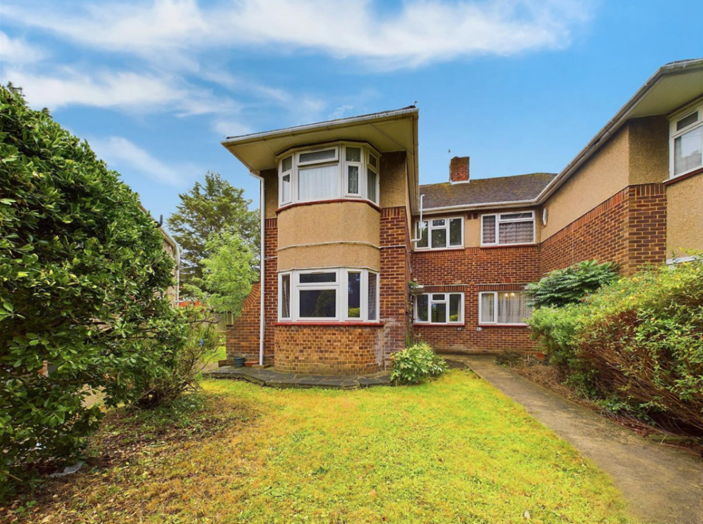 Property photo 1 of 13