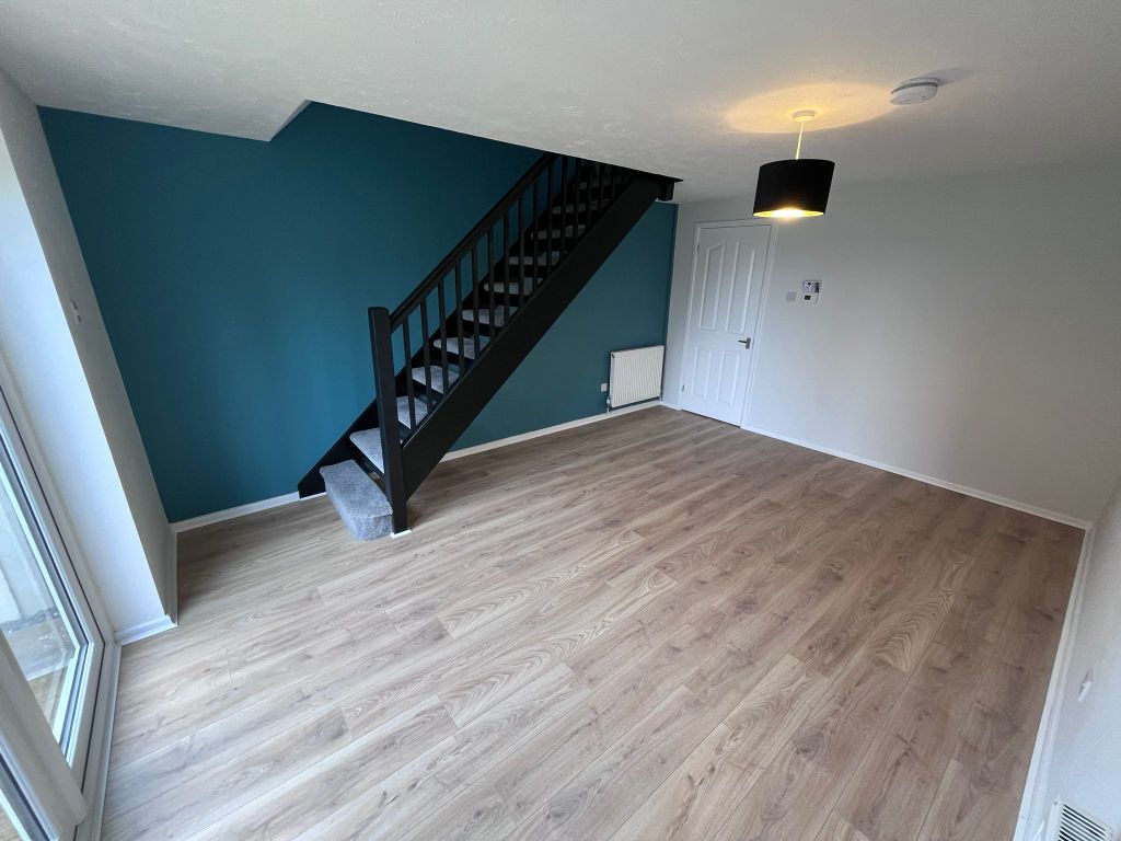 Property photo 3 of 8 Living Room