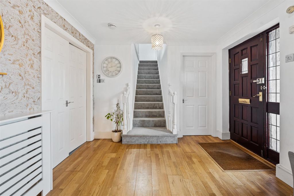 Property photo 2 of 32 16Restormelclweb10.Jpg