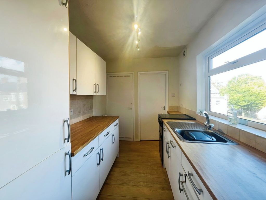 Property photo 1 of 13 3650060