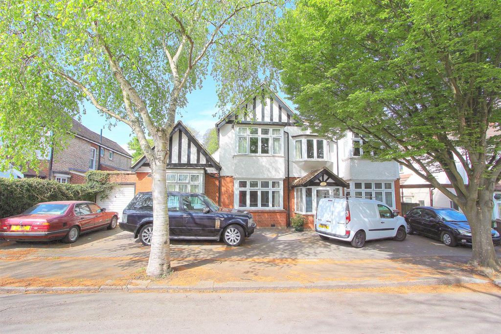 Property photo 1 of 4 Front.Jpg