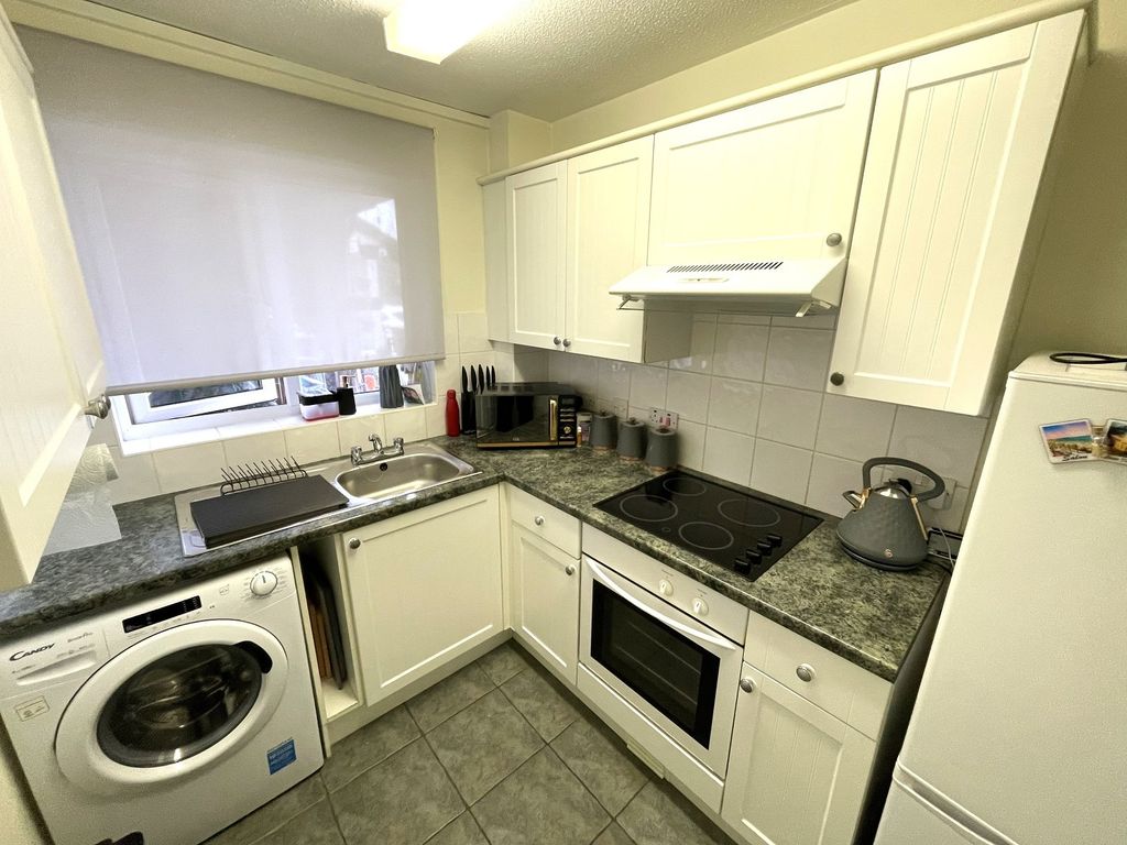 Property photo 3 of 6 Not Specified