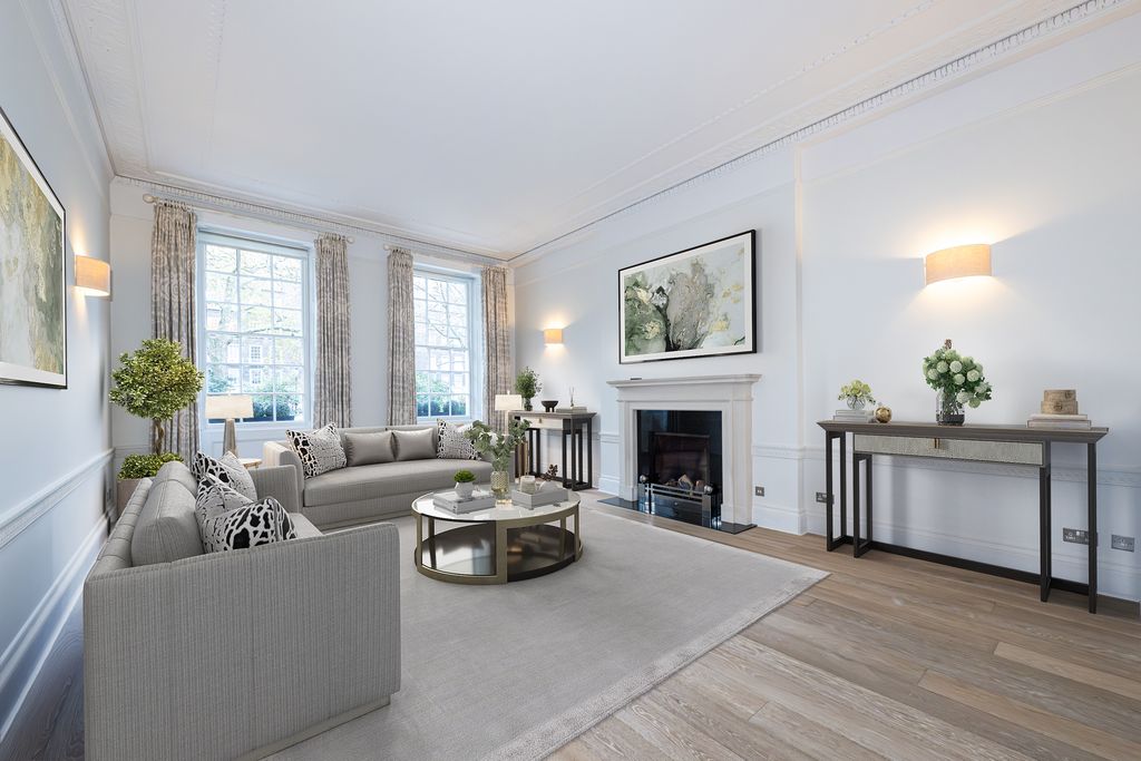 Property photo 1 of 24 Lowndes Square 1@12-002 Hr_Final