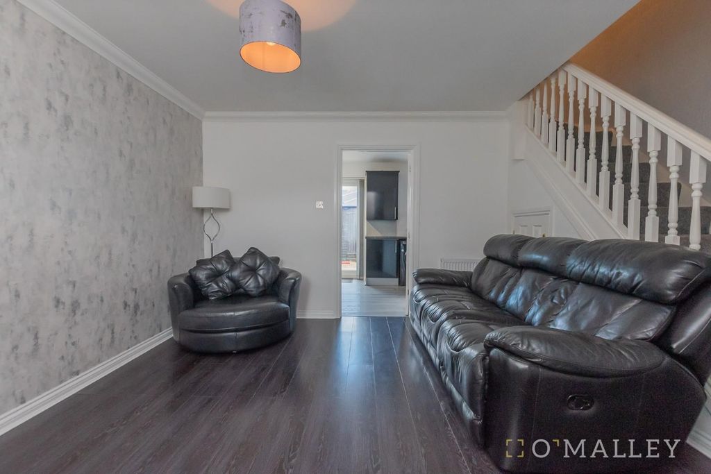 Property photo 3 of 15 Living Room