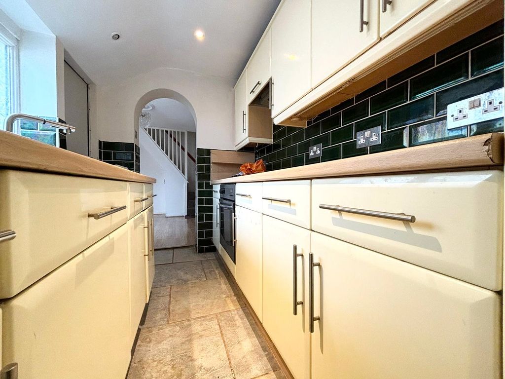 Property photo 2 of 10 Picture No. 14