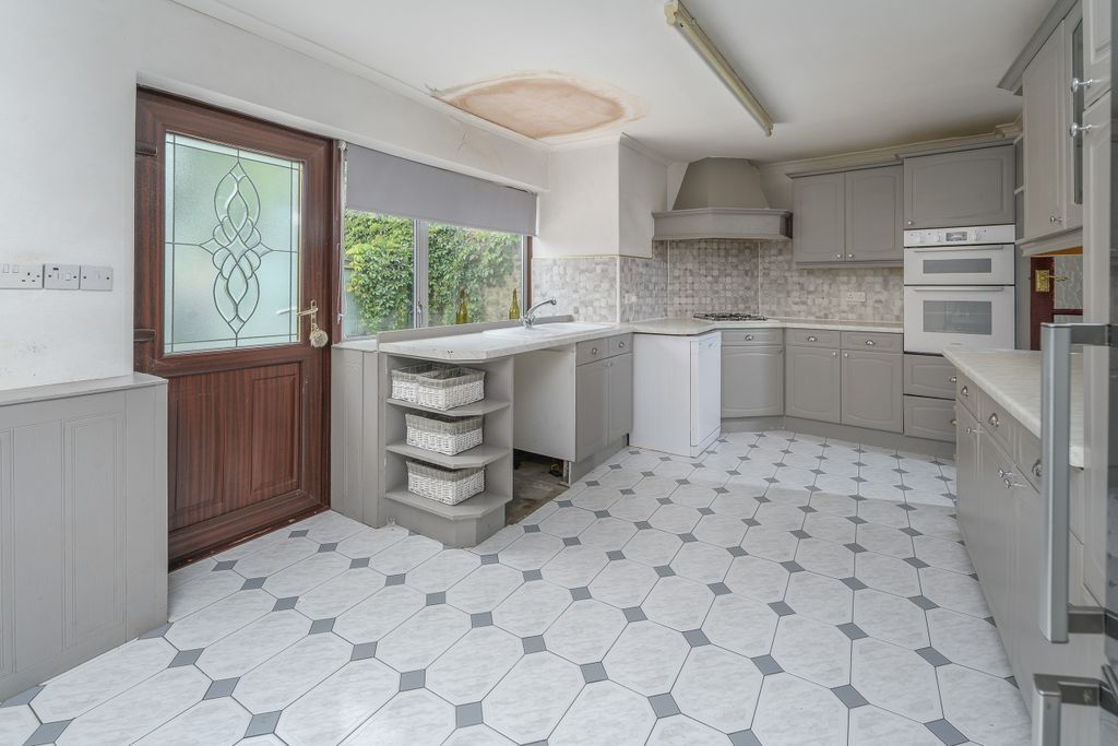 Property photo 3 of 29 Kitchen-1