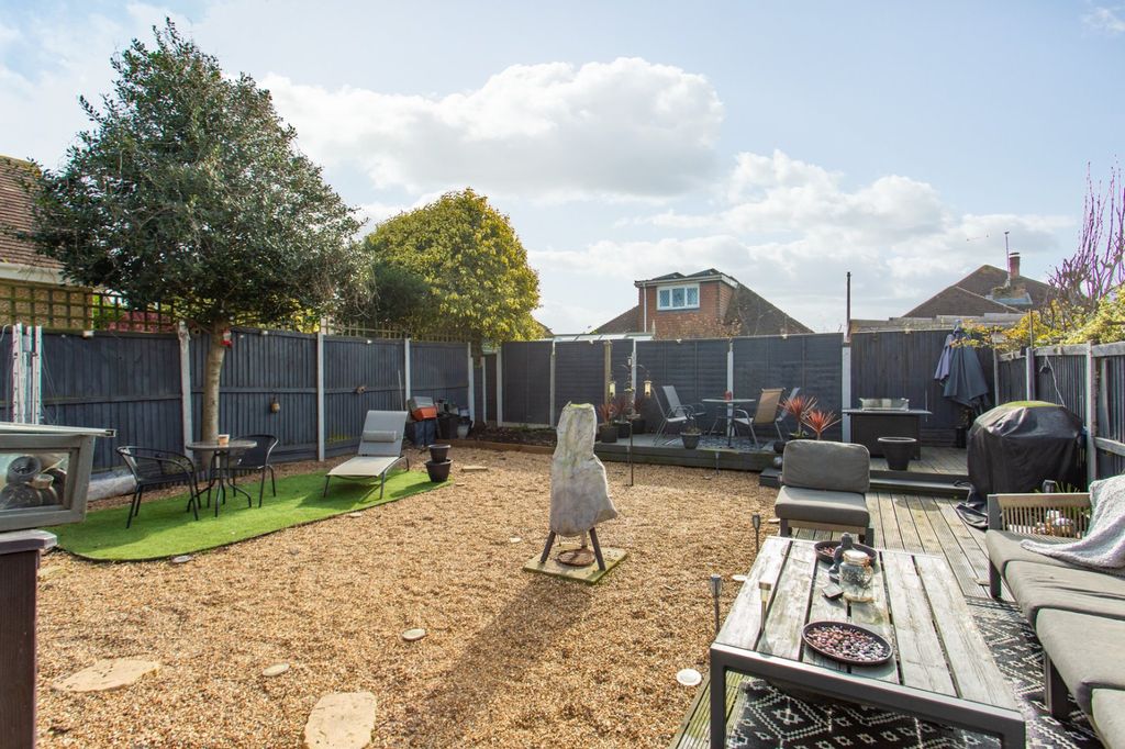 Property photo 2 of 13 Picture 2