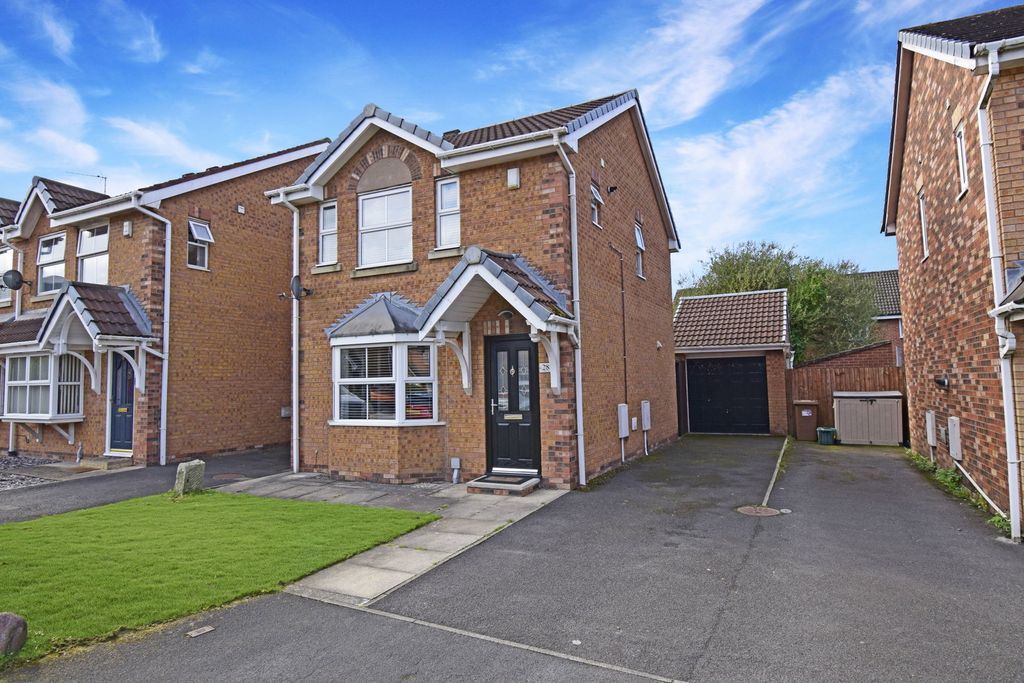 Property photo 1 of 18
