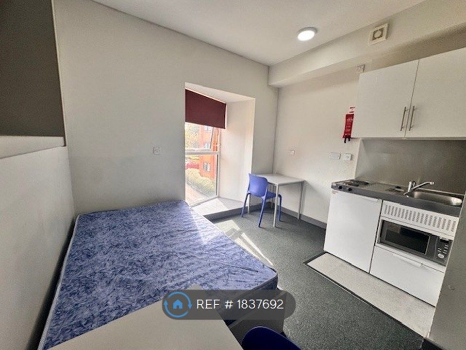 Property photo 2 of 3