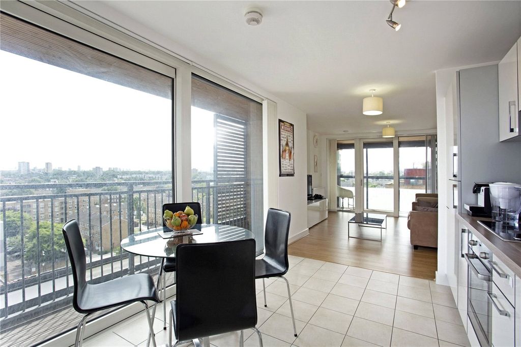 Property photo 1 of 8 Picture No. 08