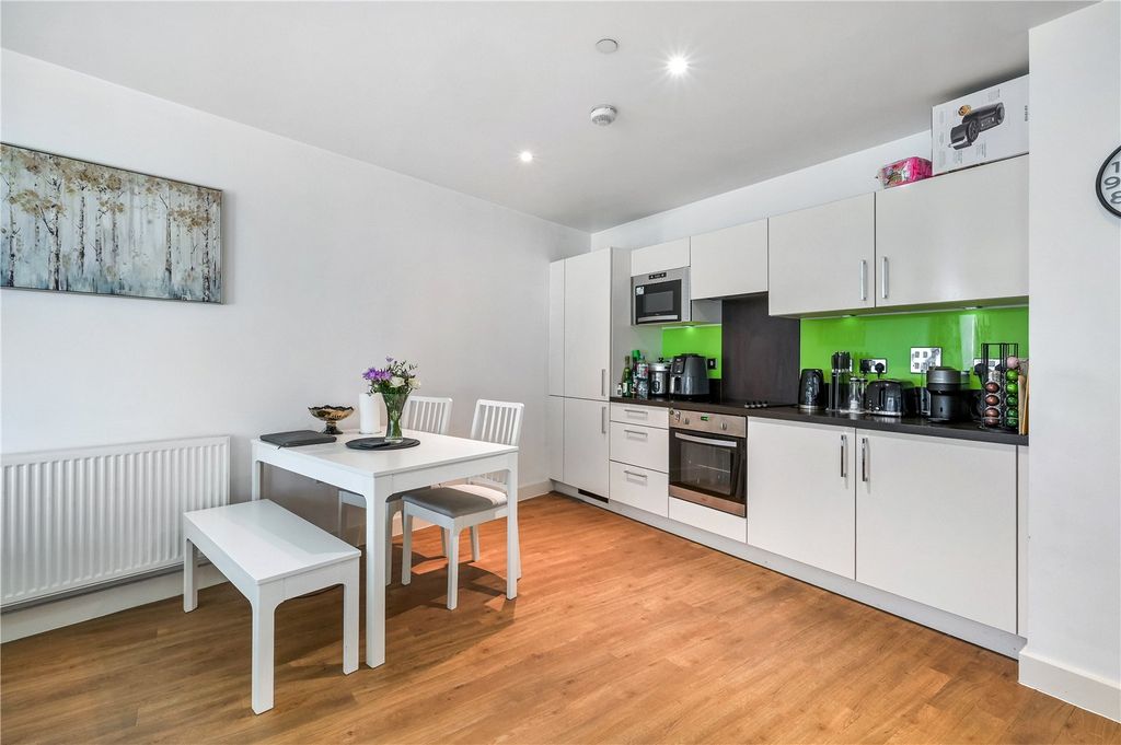 Property photo 3 of 10 Picture No. 05