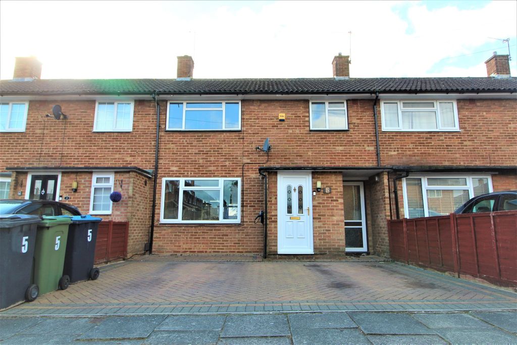 Property photo 1 of 21 2207310