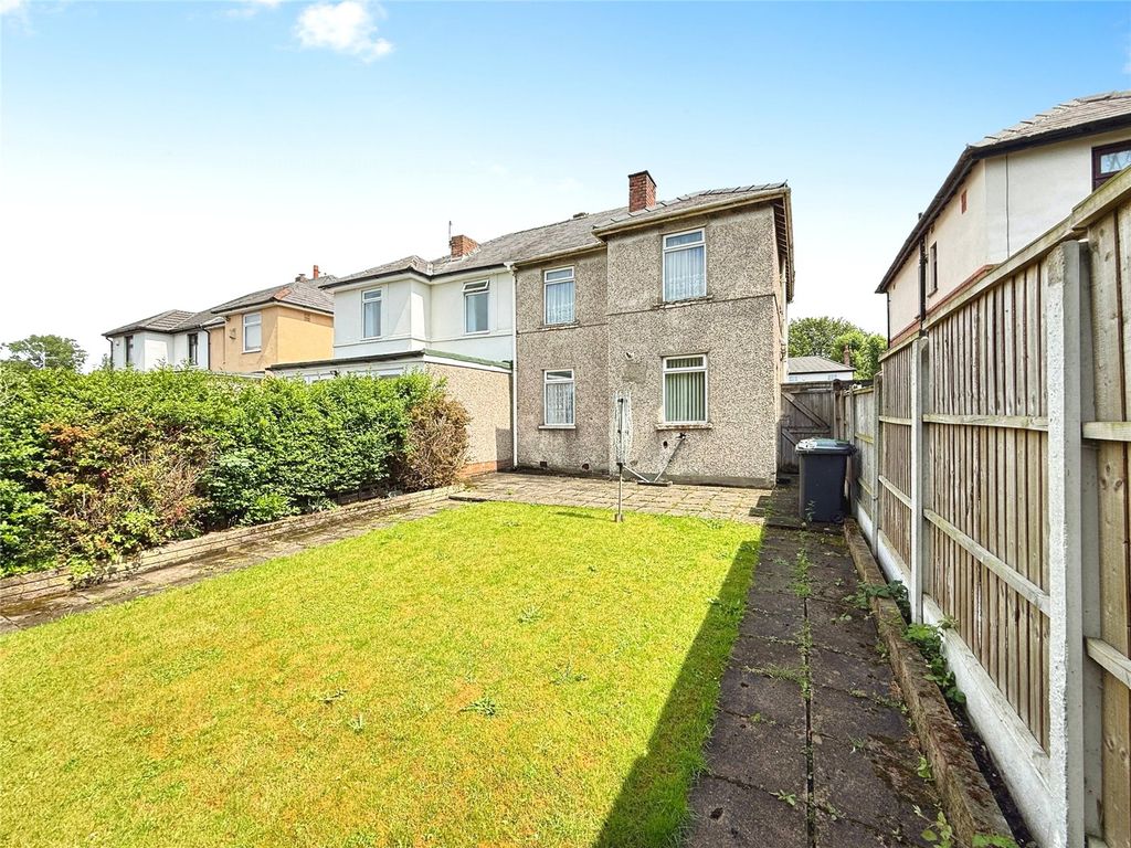 Property photo 2 of 17 Picture No. 01