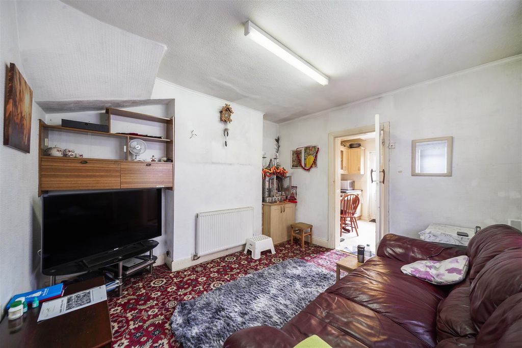 Property photo 3 of 18 Reception Room..