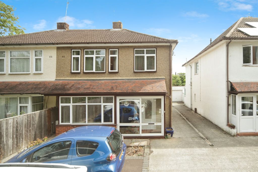 Property photo 1 of 16